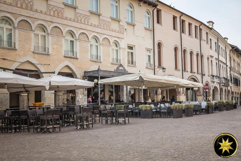 De Caesar Suite Pordenone Εξωτερικό φωτογραφία